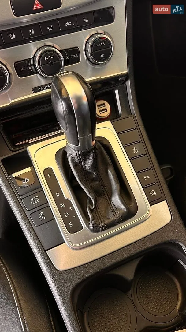 2013 Volkswagen Passat - мініатюра 24