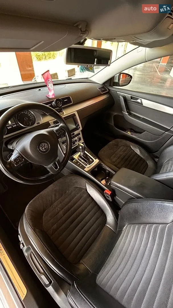 2013 Volkswagen Passat - мініатюра 27