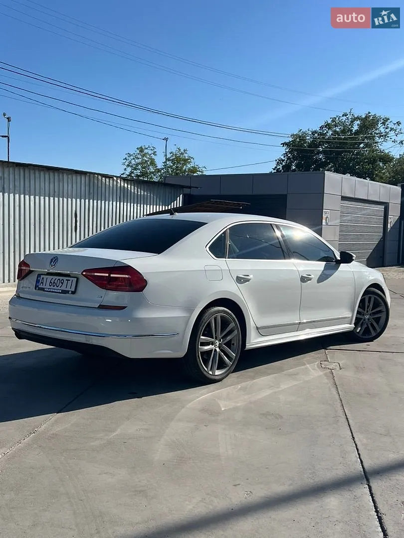 2016 Volkswagen Passat - мініатюра 3