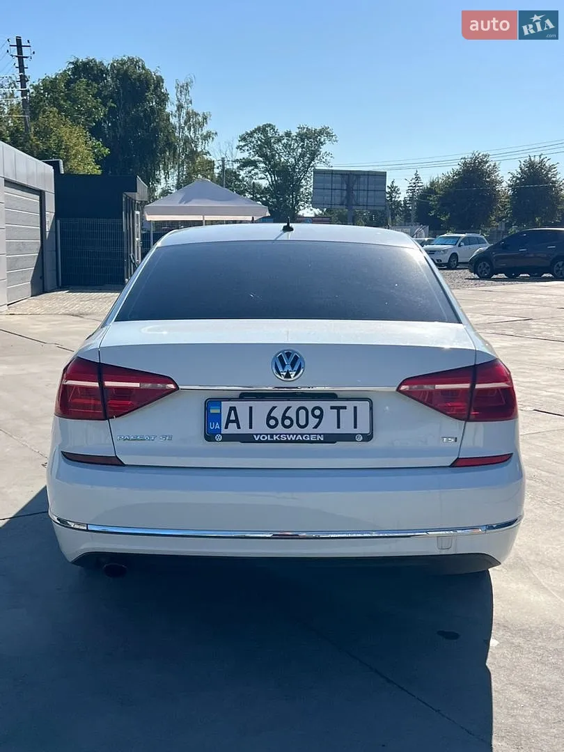 2016 Volkswagen Passat - мініатюра 15