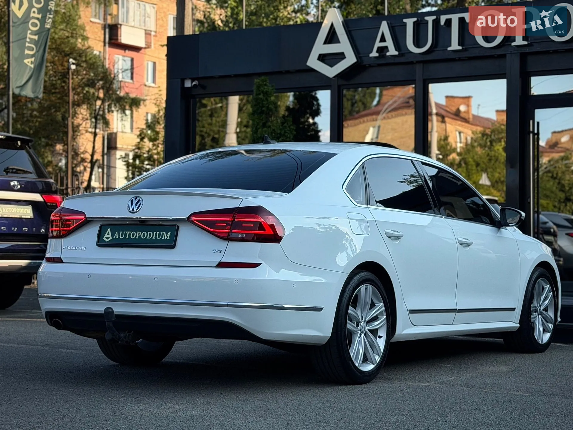 2018 Volkswagen Passat - мініатюра 10
