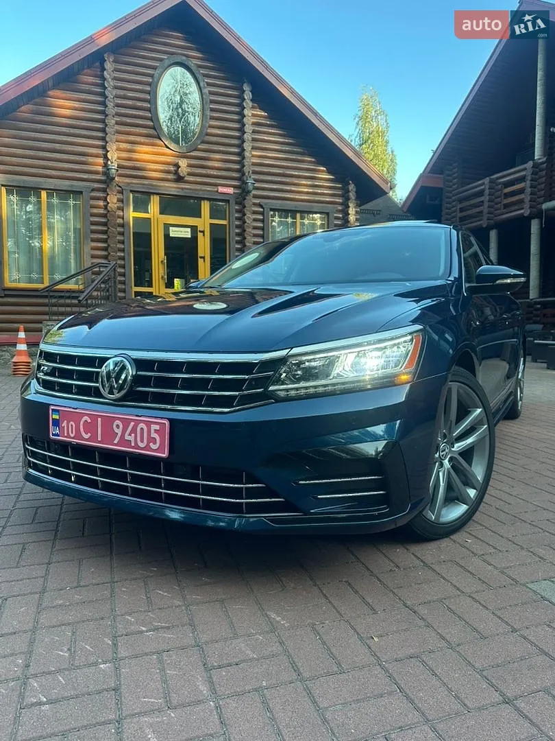 2019 Volkswagen Passat - мініатюра 2