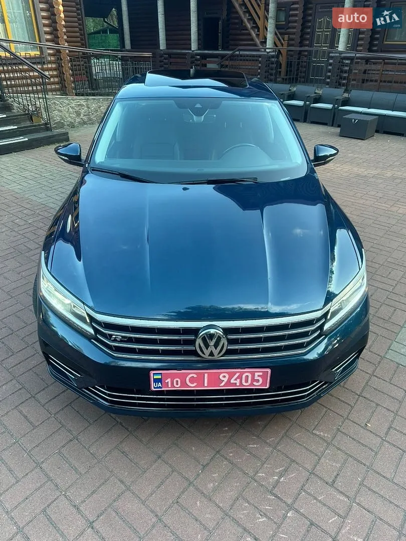 2019 Volkswagen Passat - мініатюра 10