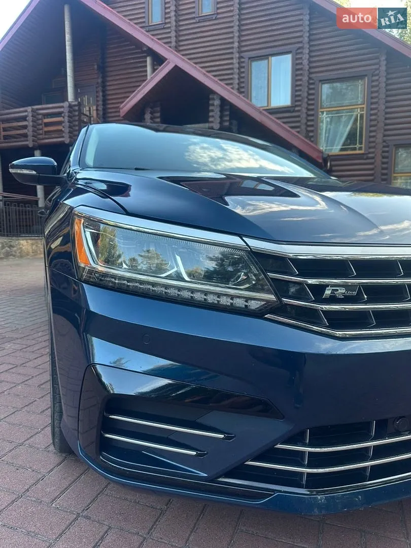 2019 Volkswagen Passat - мініатюра 12