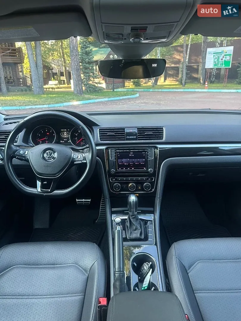 2019 Volkswagen Passat - мініатюра 19