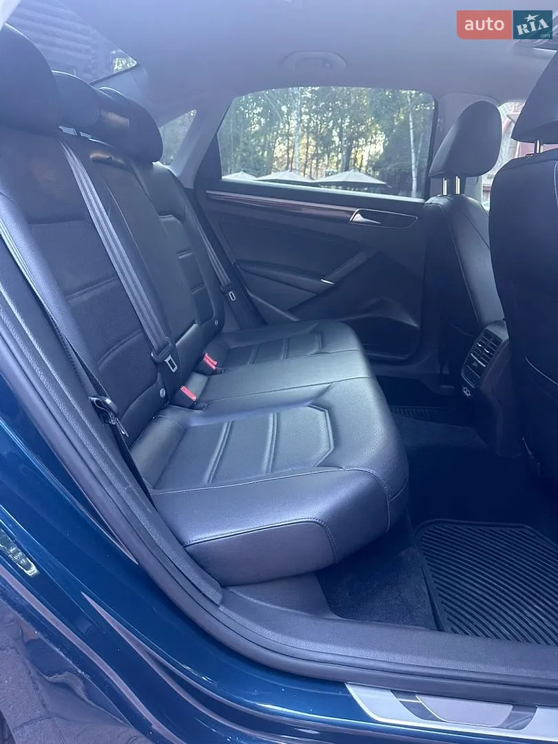 2019 Volkswagen Passat - мініатюра 27