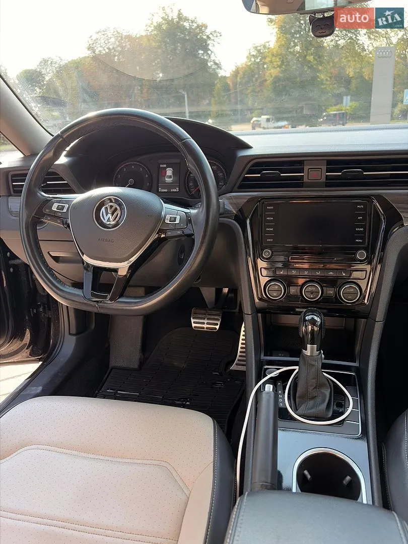 2020 Volkswagen Passat - мініатюра 16
