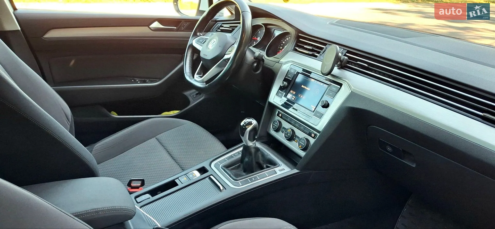2019 Volkswagen Passat - мініатюра 33