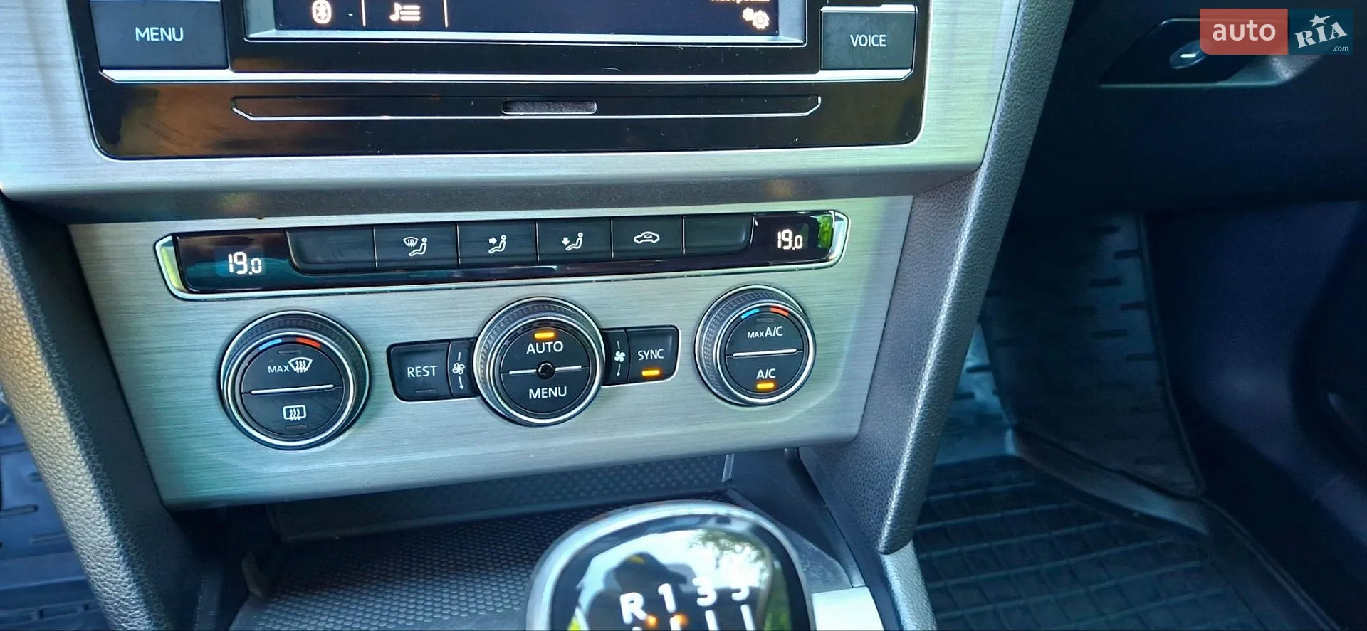 2019 Volkswagen Passat - мініатюра 40