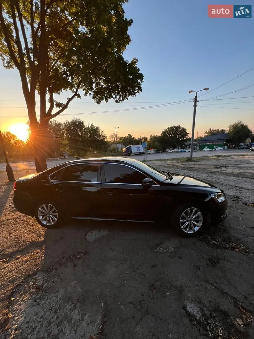 2013 Volkswagen Passat - мініатюра 4