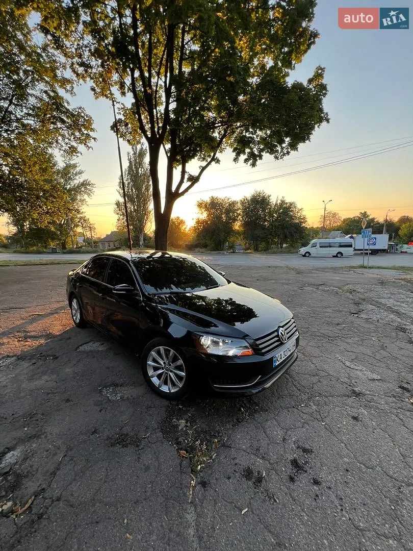2013 Volkswagen Passat - мініатюра 3