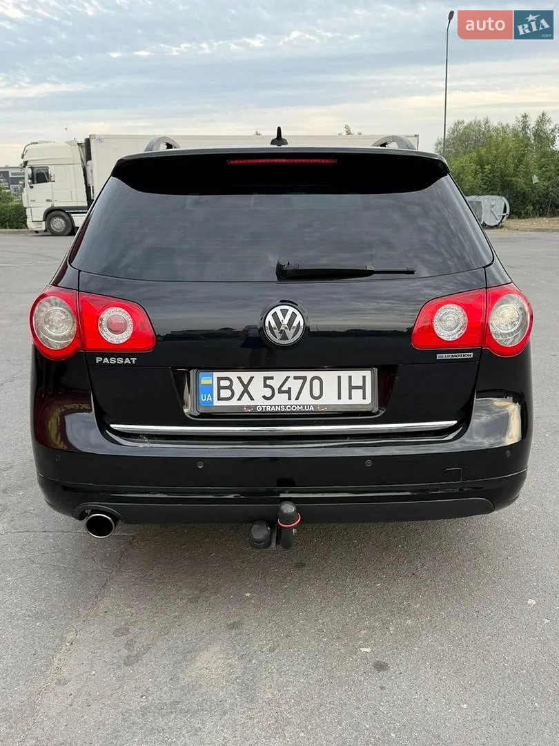 2010 Volkswagen Passat - мініатюра 3