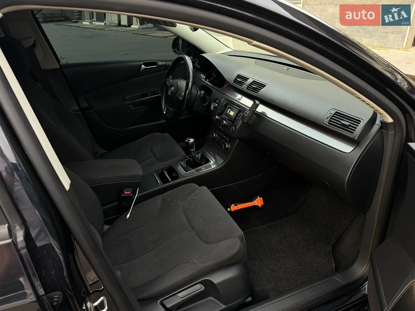 2010 Volkswagen Passat - мініатюра 7