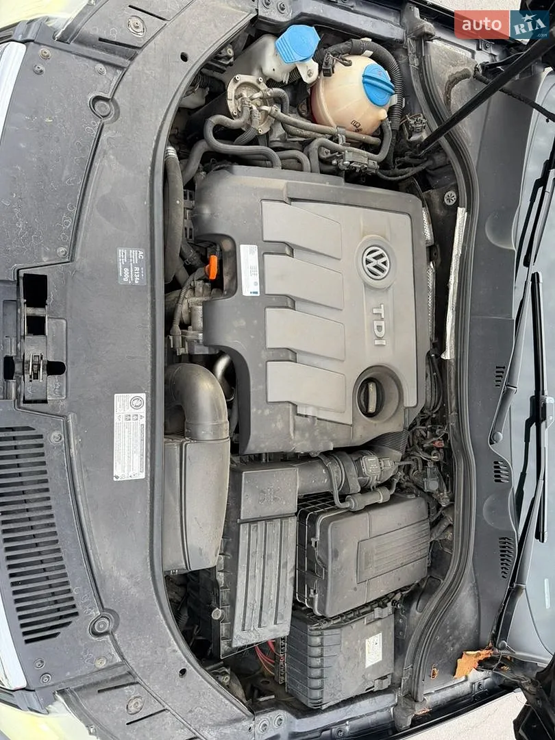 2010 Volkswagen Passat - мініатюра 14