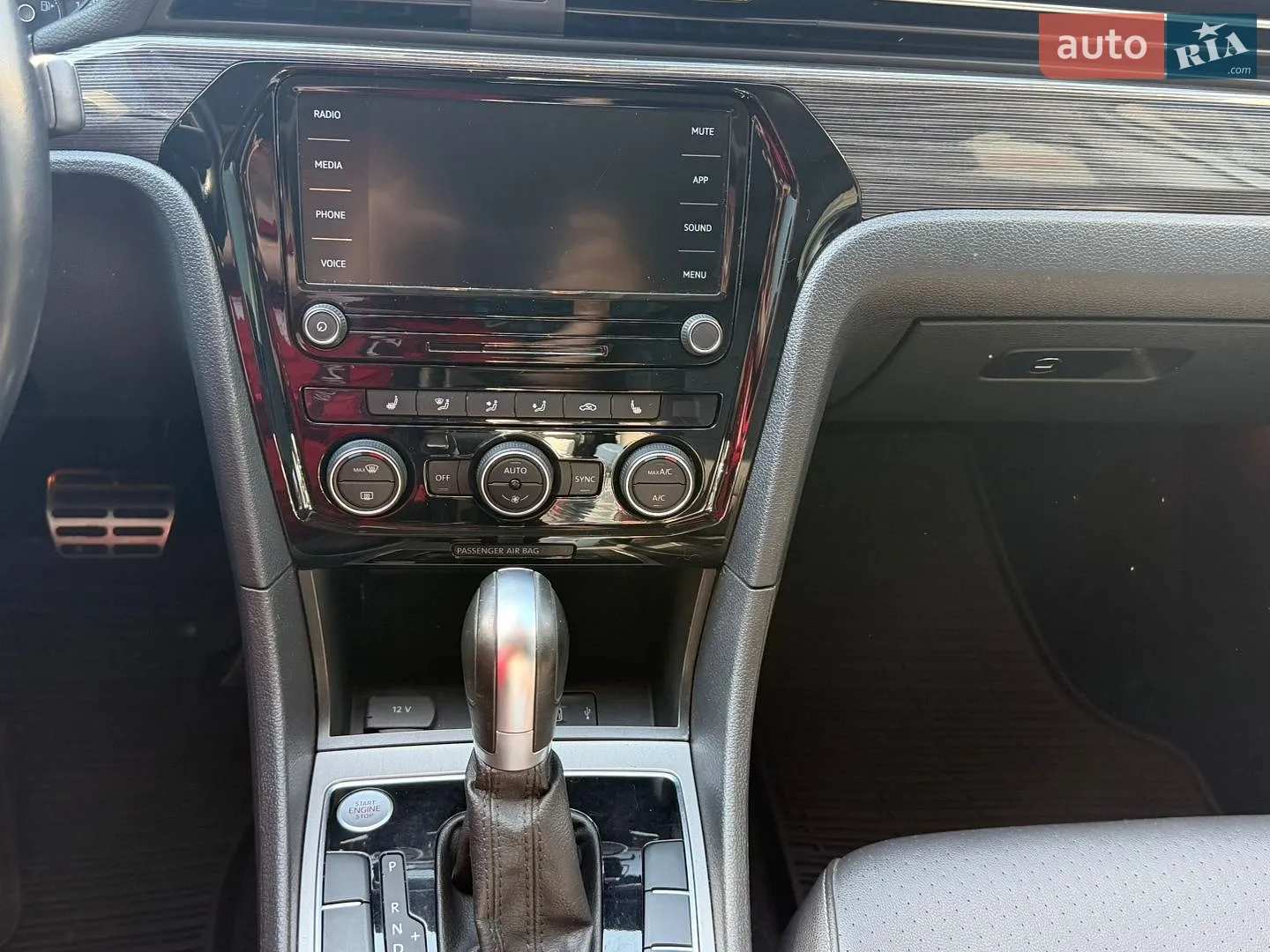 2020 Volkswagen Passat - мініатюра 25