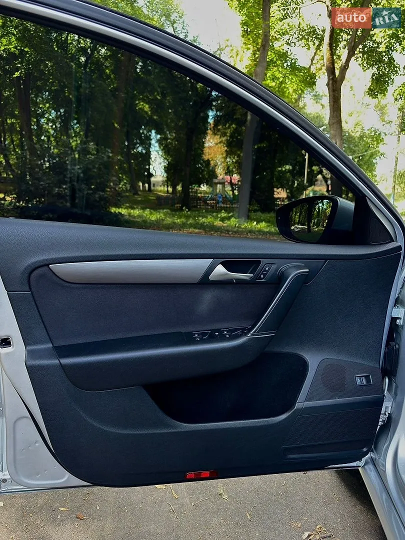 2014 Volkswagen Passat - мініатюра 16