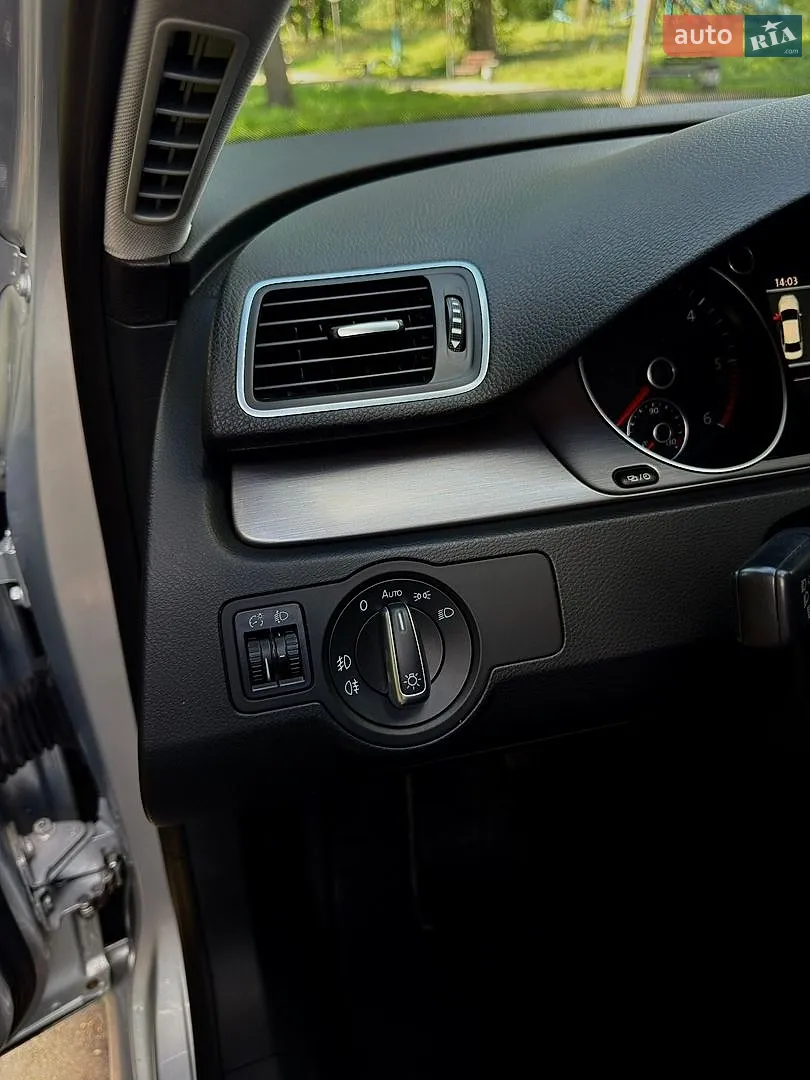 2014 Volkswagen Passat - мініатюра 22