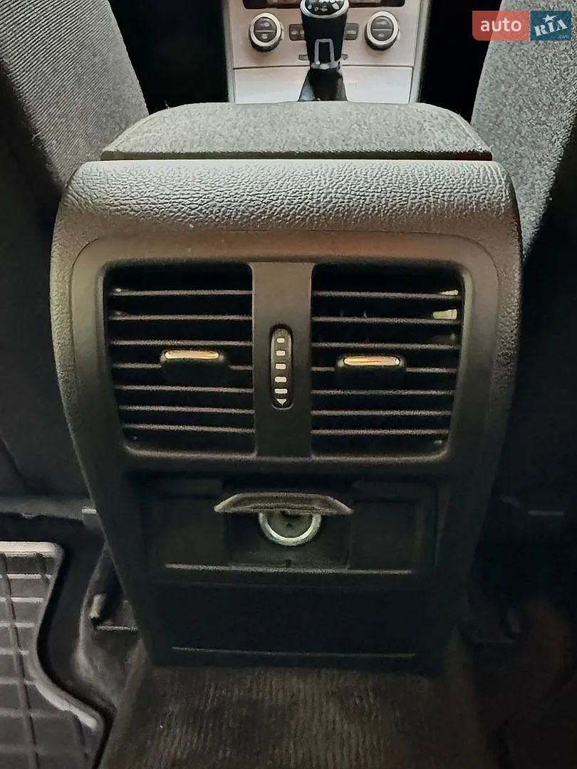 2014 Volkswagen Passat - мініатюра 42