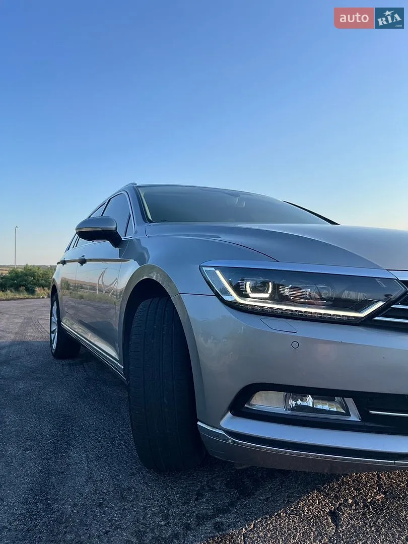 2015 Volkswagen Passat - мініатюра 40