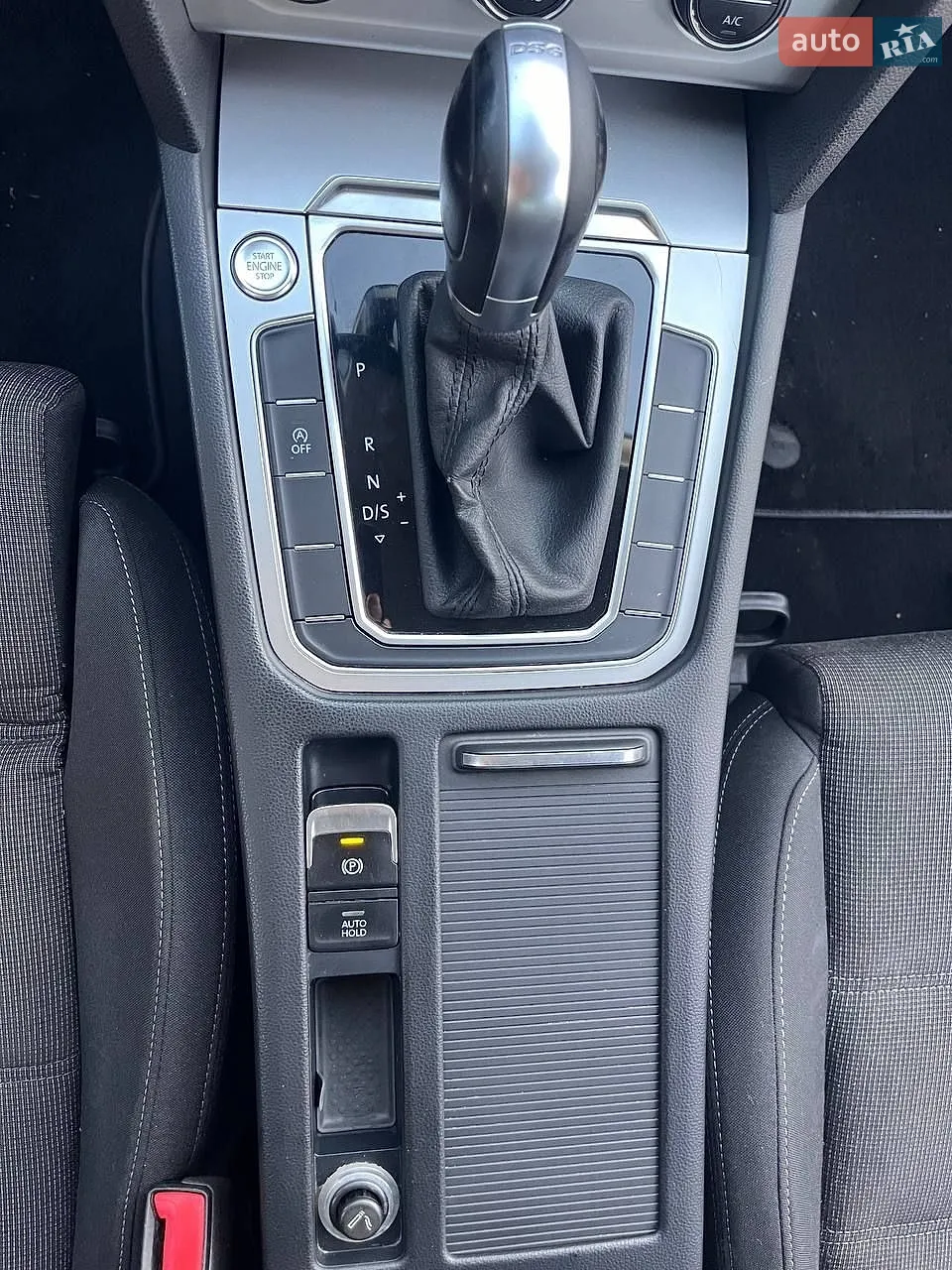 2019 Volkswagen Passat - мініатюра 17