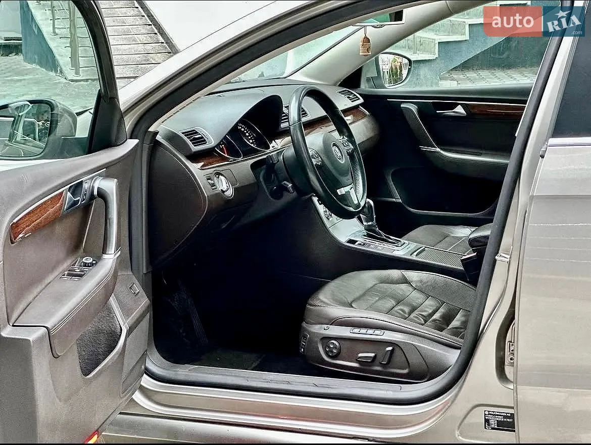 2012 Volkswagen Passat - мініатюра 7