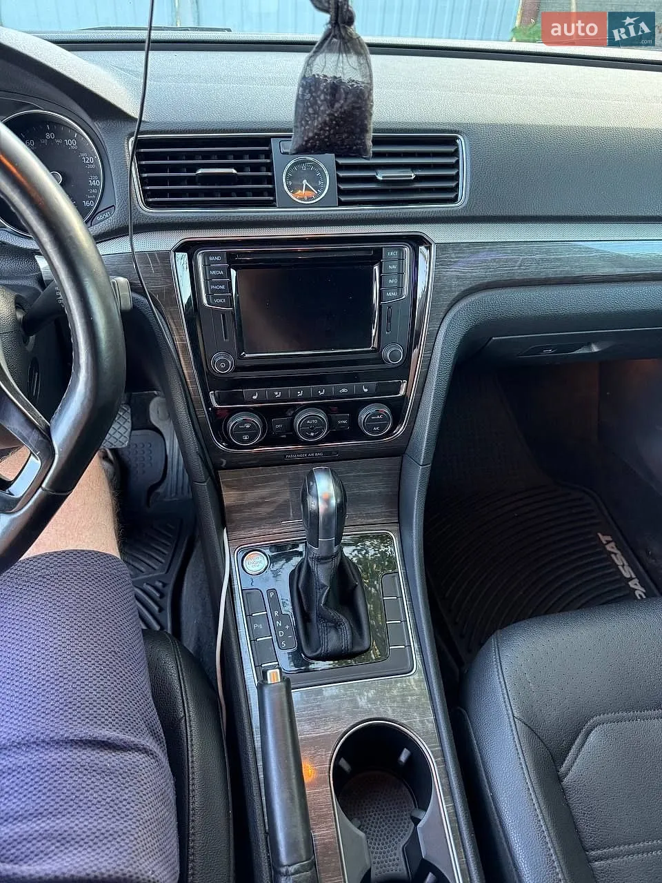 2017 Volkswagen Passat - мініатюра 22