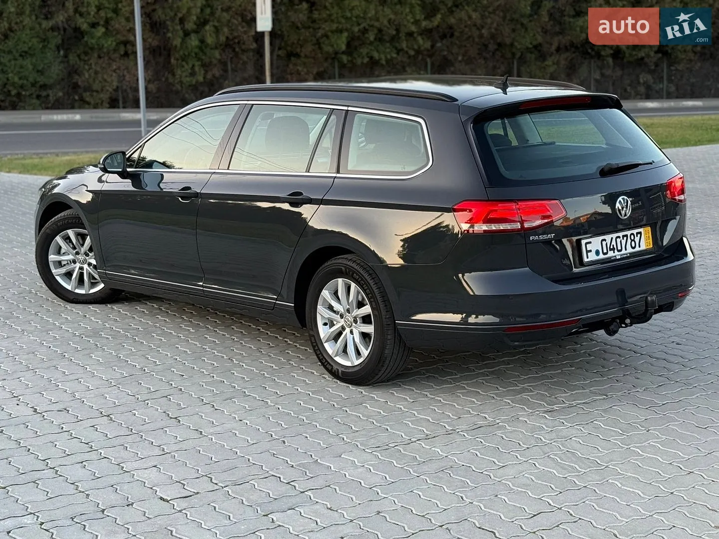 2019 Volkswagen Passat - мініатюра 10