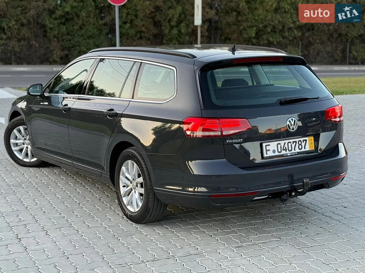 2019 Volkswagen Passat - мініатюра 9