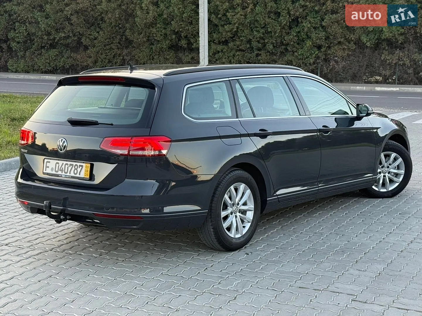 2019 Volkswagen Passat - мініатюра 13