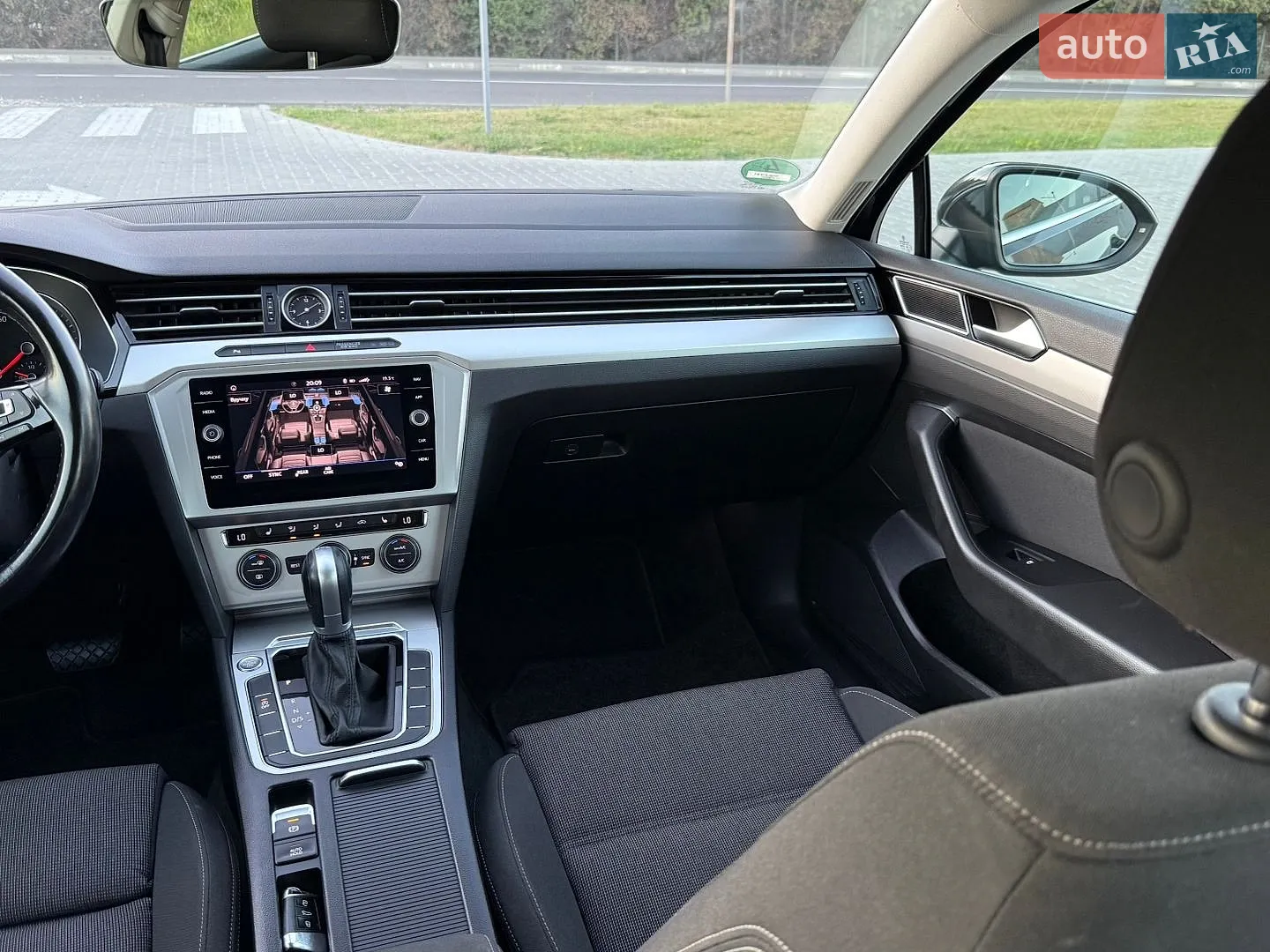 2019 Volkswagen Passat - мініатюра 60