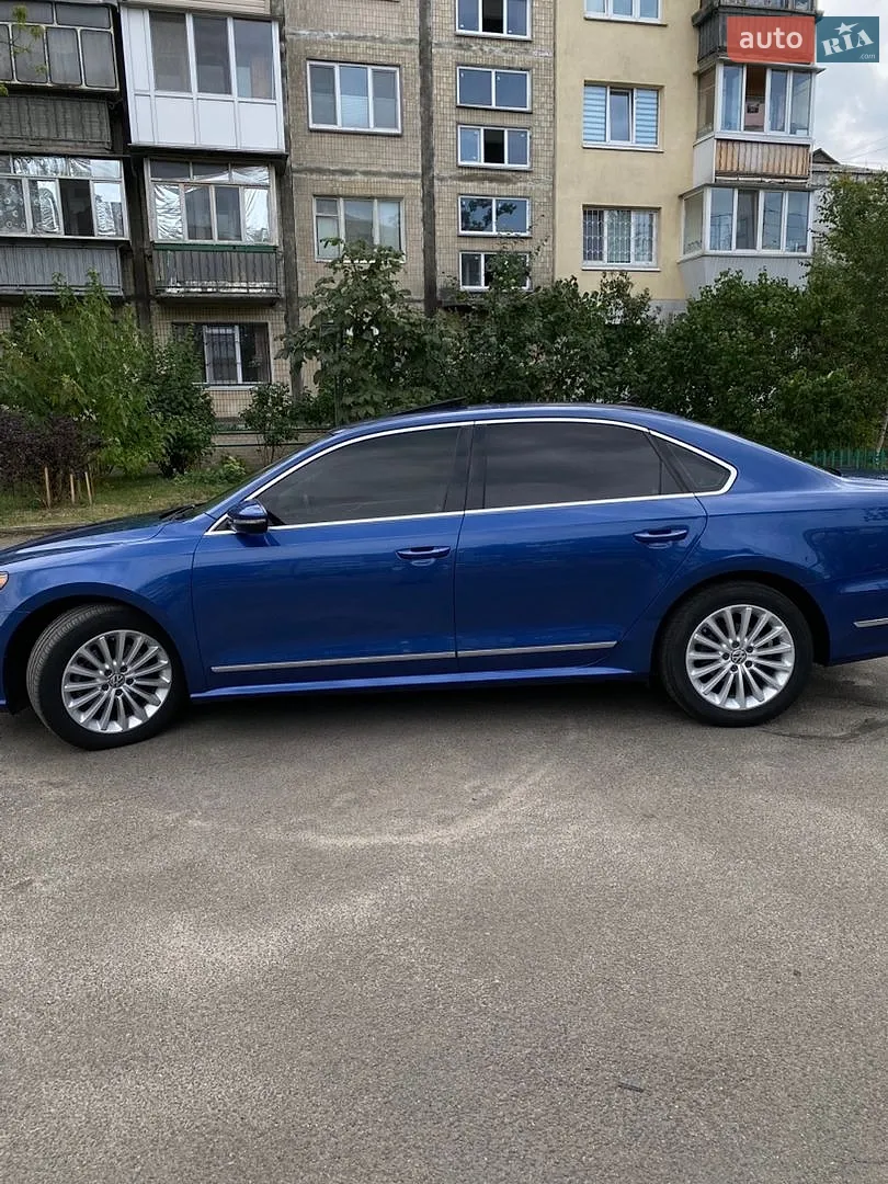 2017 Volkswagen Passat - мініатюра 9