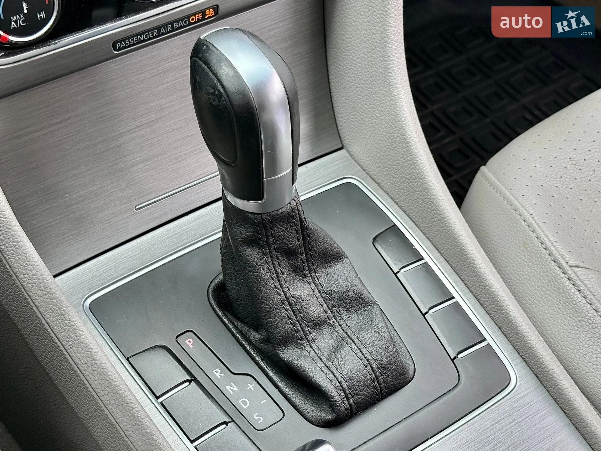2014 Volkswagen Passat - мініатюра 19