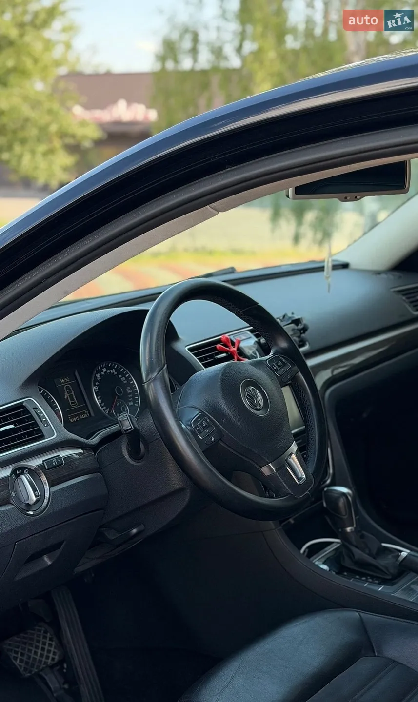 2012 Volkswagen Passat - мініатюра 7