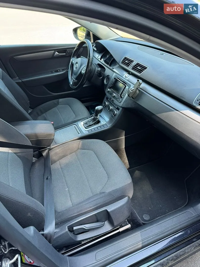 2014 Volkswagen Passat - мініатюра 27