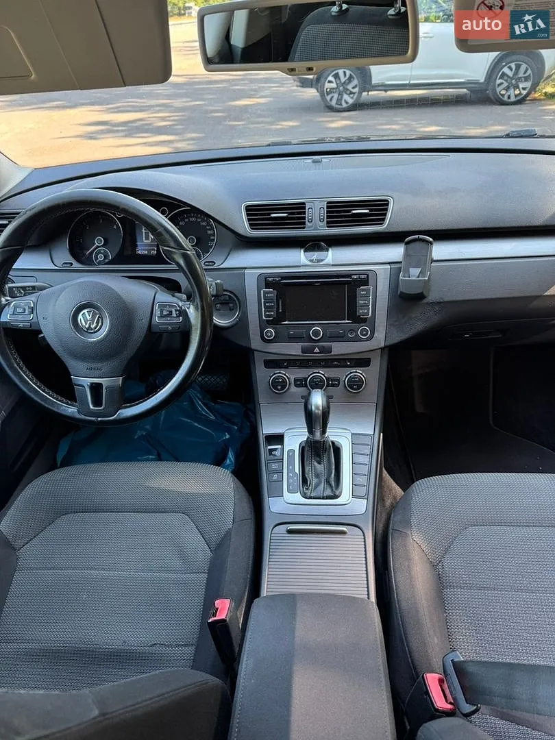2014 Volkswagen Passat - мініатюра 28