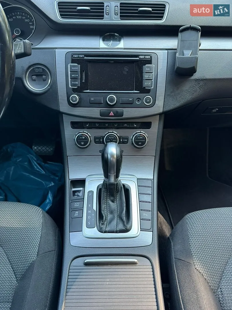 2014 Volkswagen Passat - мініатюра 29