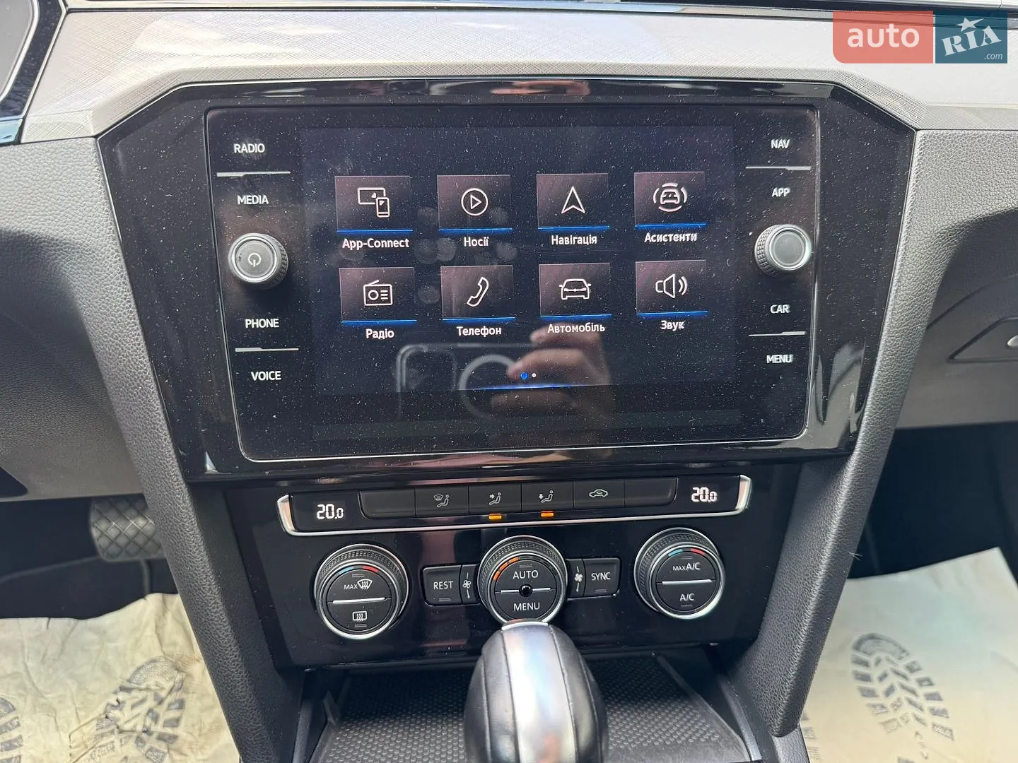 2019 Volkswagen Passat - мініатюра 18