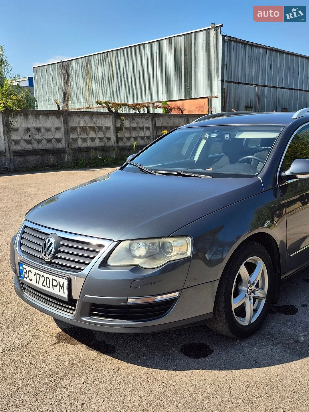 2010 Volkswagen Passat - мініатюра 9