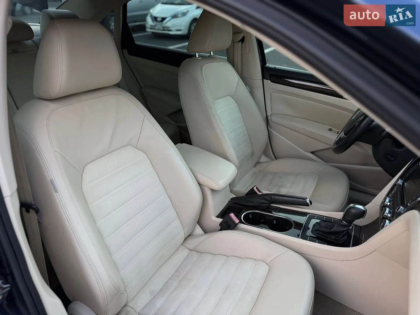 2014 Volkswagen Passat - мініатюра 28