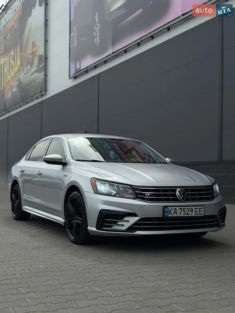 2017 Volkswagen Passat - мініатюра 10