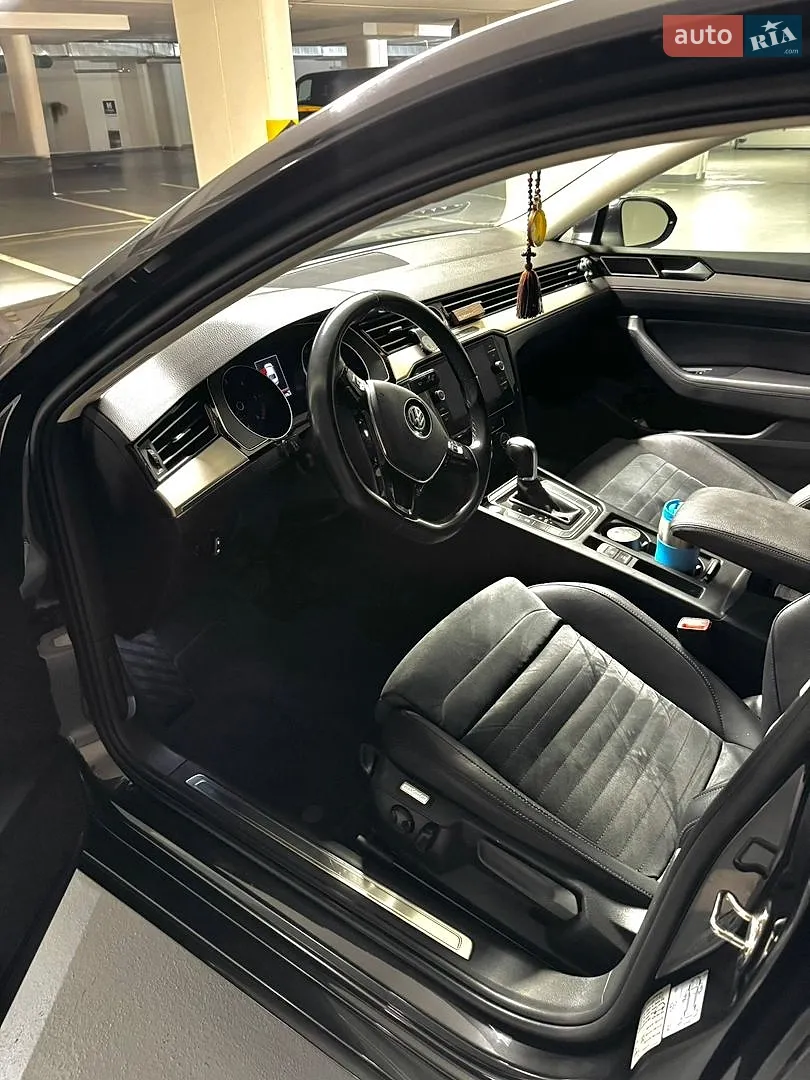 2018 Volkswagen Passat - мініатюра 9