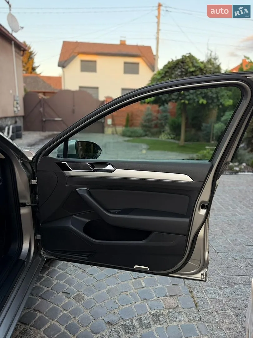 2015 Volkswagen Passat - мініатюра 38
