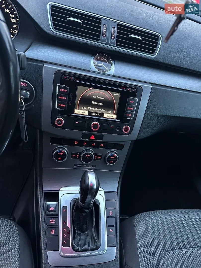 2013 Volkswagen Passat - мініатюра 12
