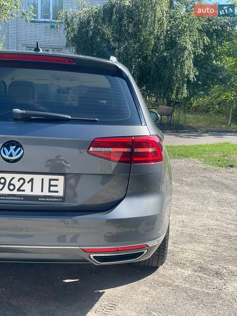 2016 Volkswagen Passat - мініатюра 9
