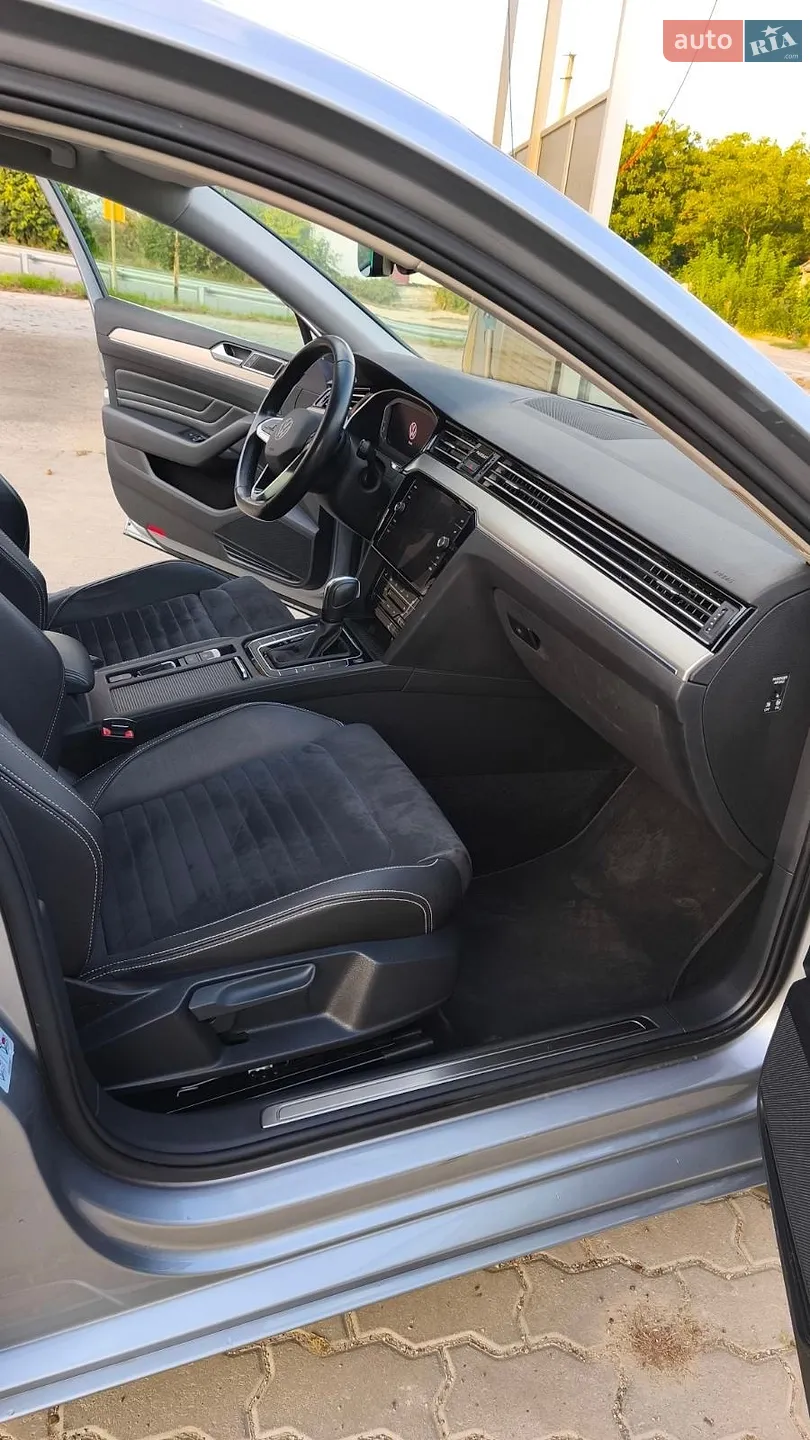 2020 Volkswagen Passat - мініатюра 10