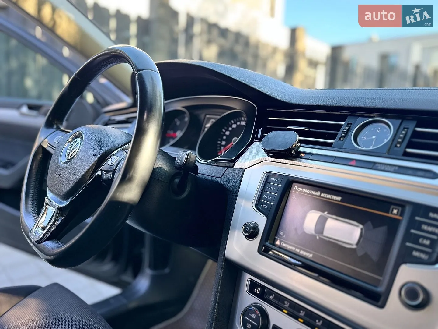 2016 Volkswagen Passat - мініатюра 30