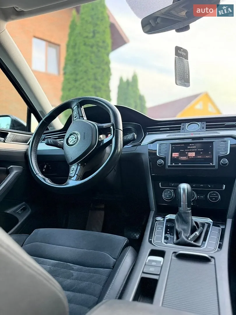 2016 Volkswagen Passat - мініатюра 15