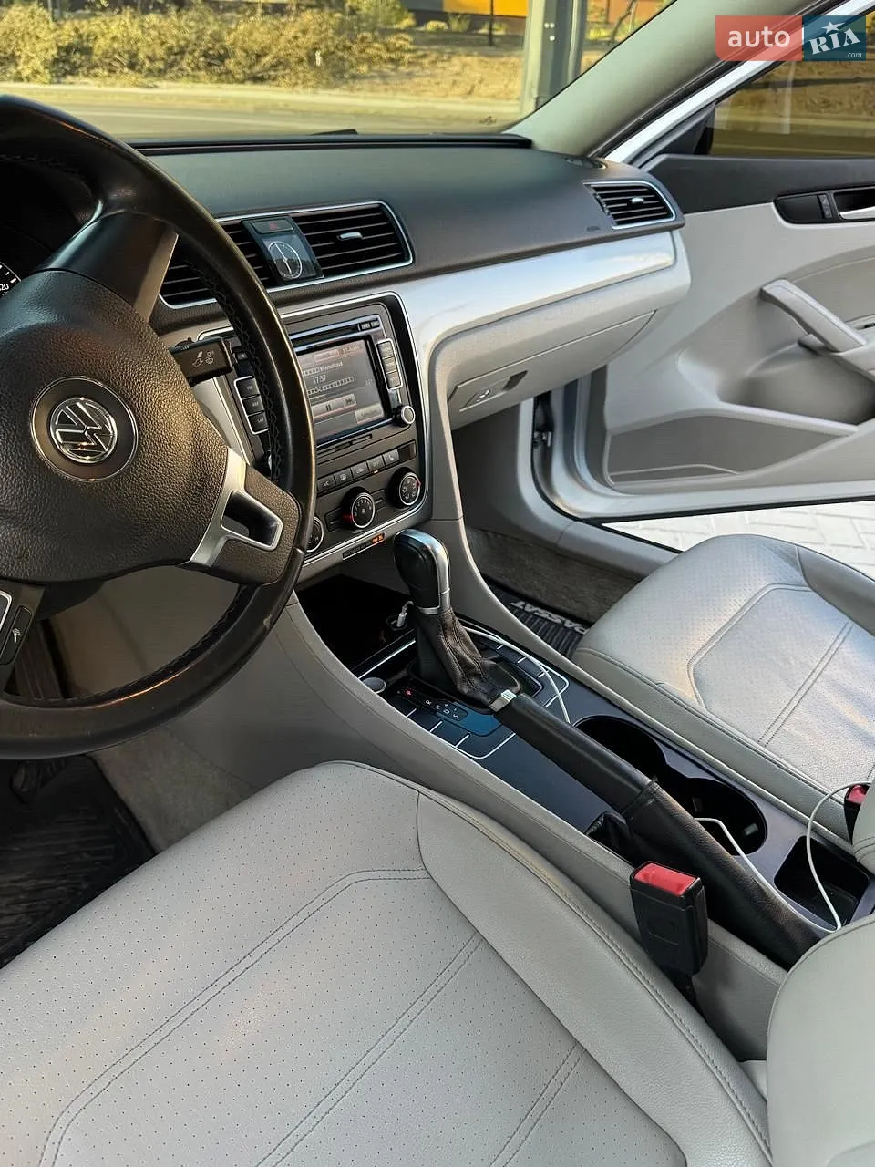 2015 Volkswagen Passat - мініатюра 10