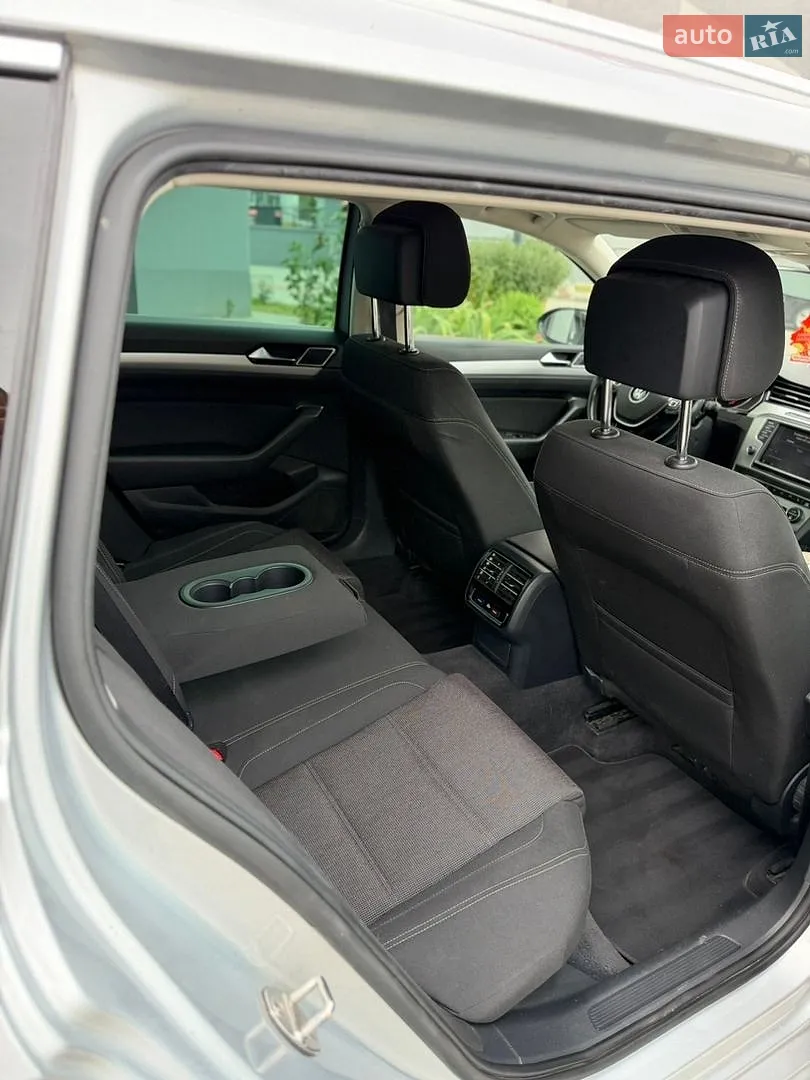 2015 Volkswagen Passat - мініатюра 19