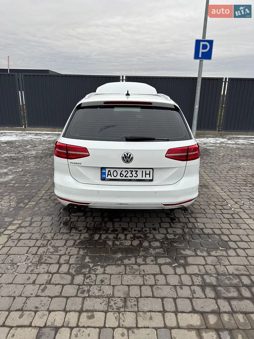 2016 Volkswagen Passat - мініатюра 5